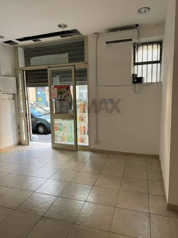 Zakelijk onroerend goed in Catanië