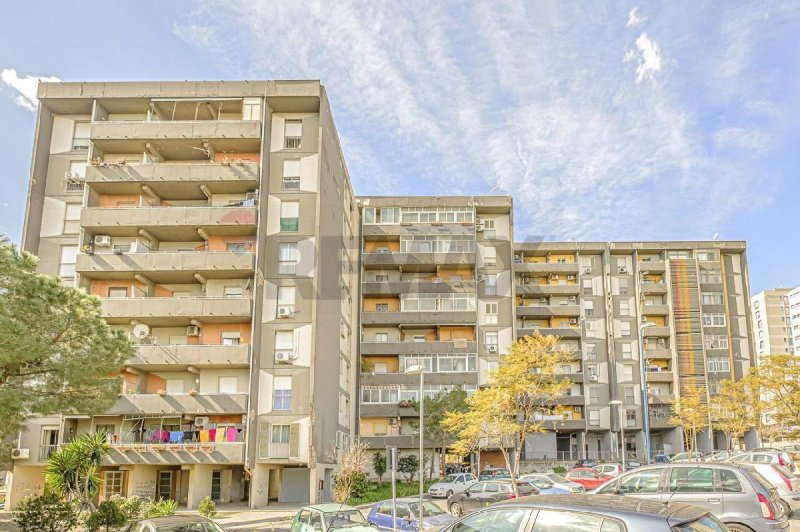 Apartamento em Catânia