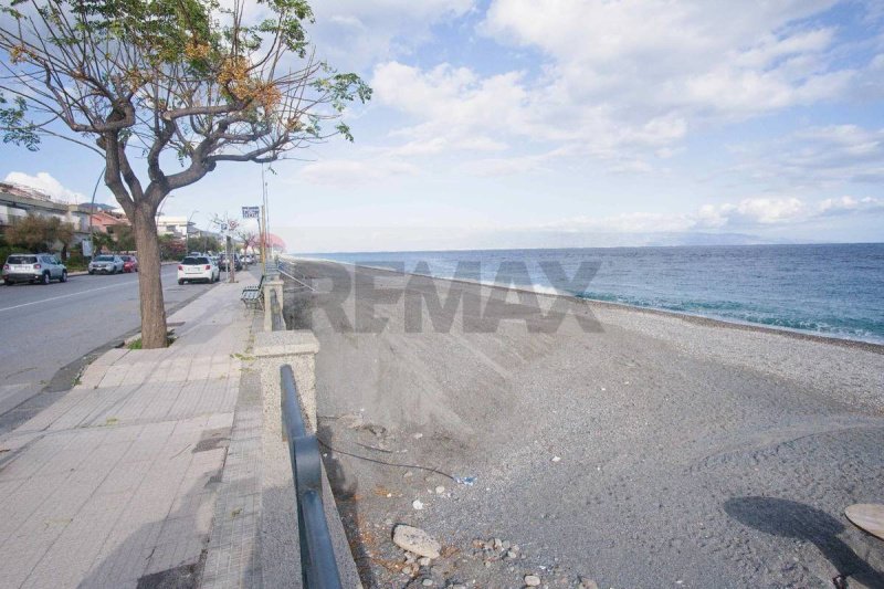 Apartamento en Roccalumera