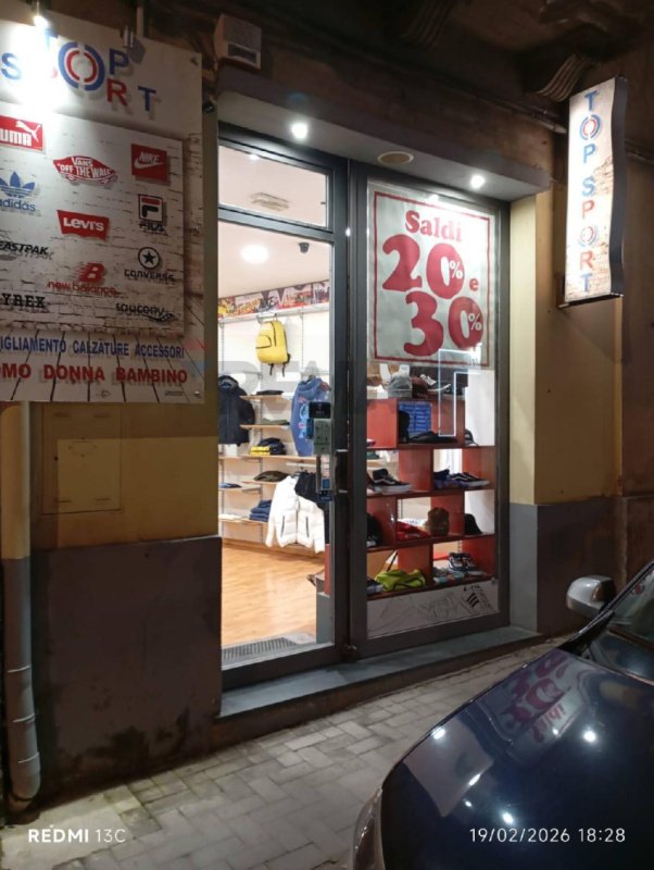 Immobile commerciale a Caltagirone