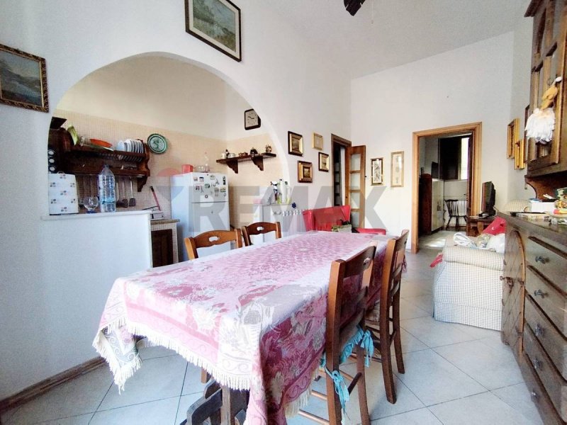 Особняк из двух квартир в Палермо