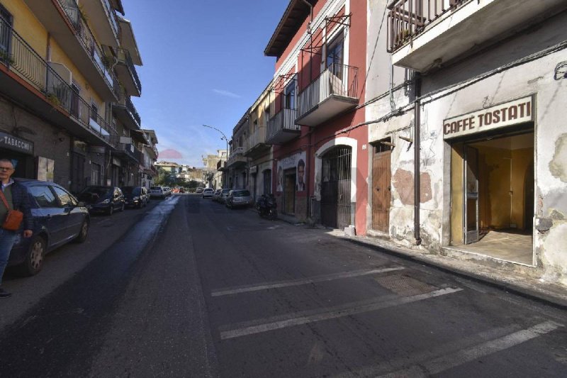 Inmueble comercial en Catania