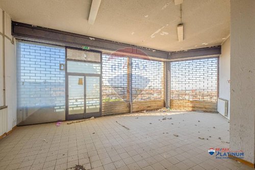 Inmueble comercial en Paternò