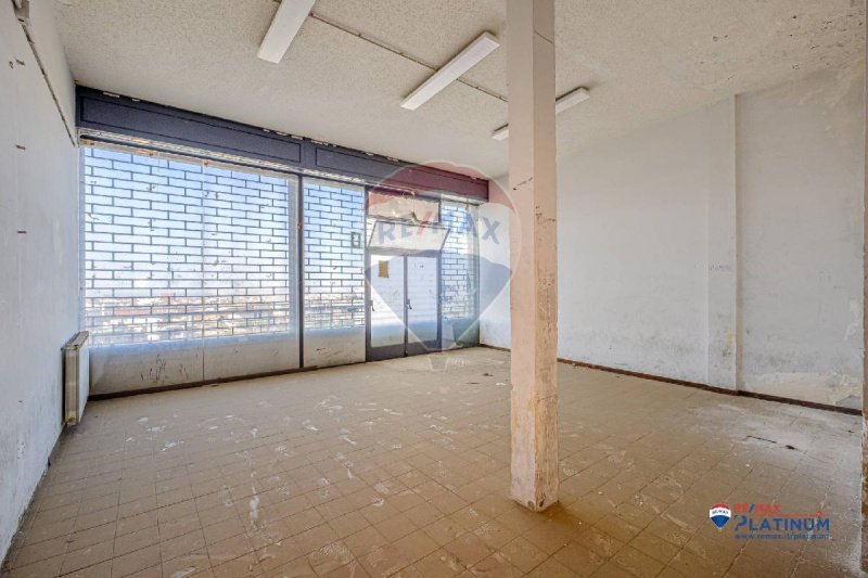 Commercial property in Paternò