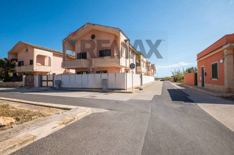 Moradia com terraço em Portopalo di Capo Passero