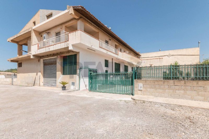 3 Bedrooms Detached house for sale in Comiso [809194] | Gate-away®