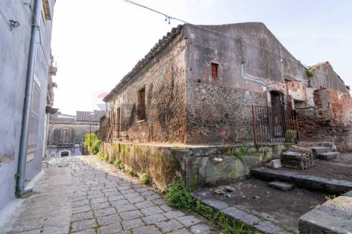 Casa indipendente a Catania