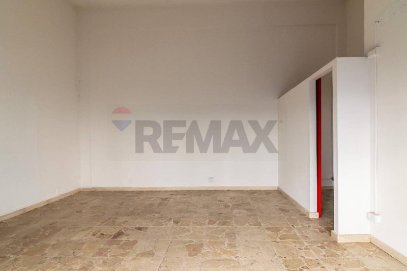 Local commercial à Giarre