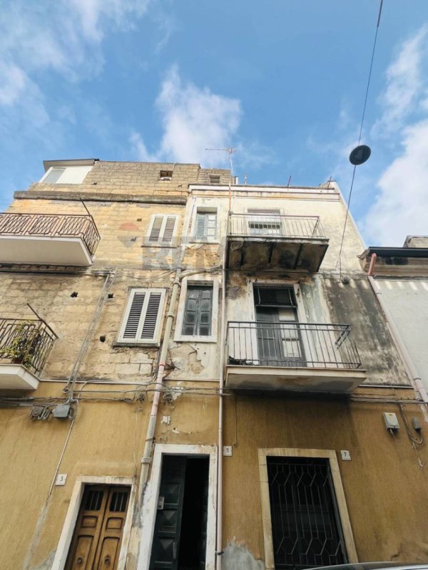 Apartamento em Lentini