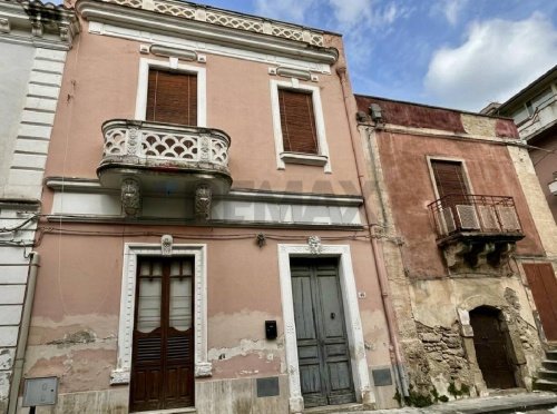 Casa semi indipendente a Carlentini