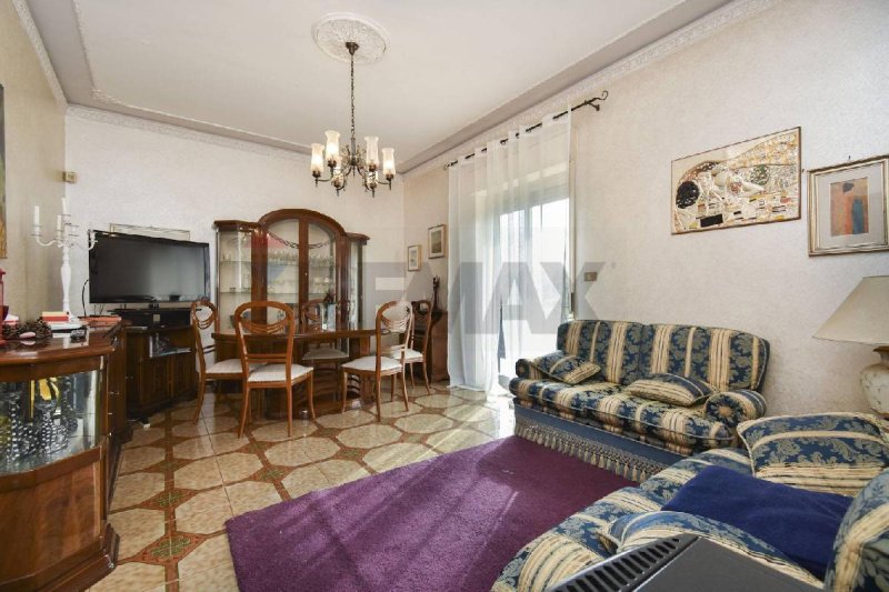 3 Bedrooms Apartment for sale in Riposto [810296] | Gate-away®