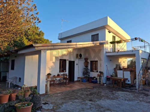 Villa in San Giovanni la Punta