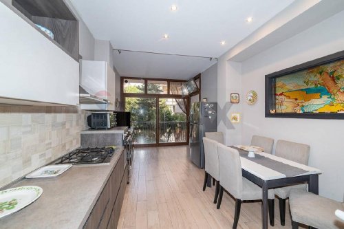Wohnung in Tremestieri Etneo
