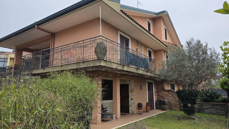 Semi-detached house in San Gregorio di Catania