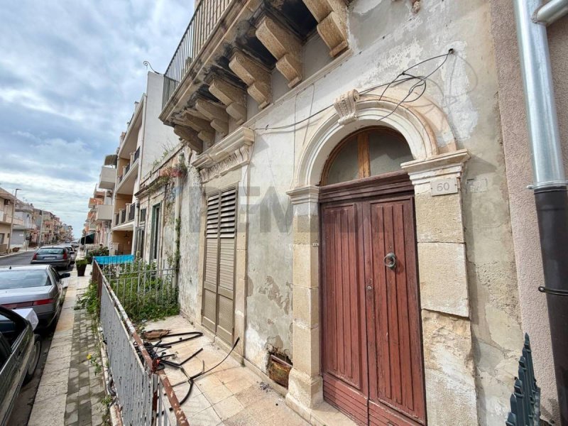 Detached house in Pozzallo