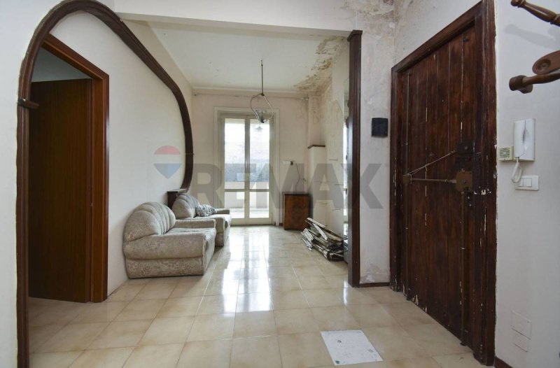 Apartamento em Catânia