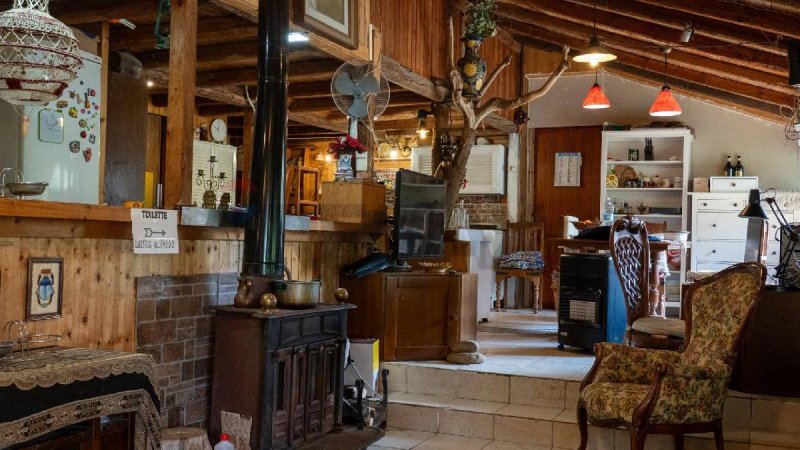 4 Bedrooms Country house for sale in Motta Sant'anastasia [812656] | Gate-away®