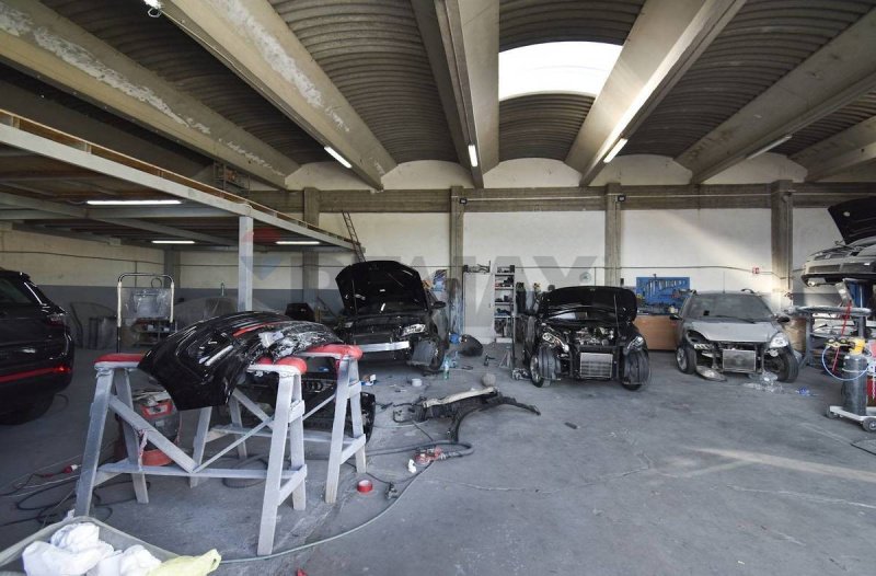 Local commercial à Camporotondo Etneo