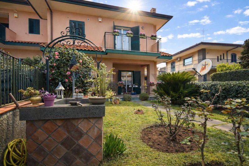 Villa i Aci Sant'Antonio