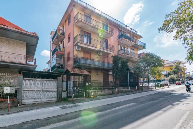 Квартира в Гравина-ди-Катанья