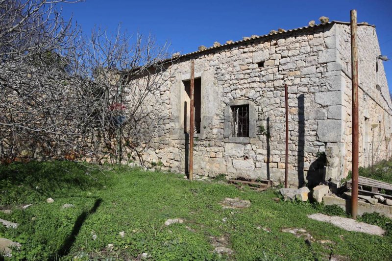 Huis op het platteland in Ragusa