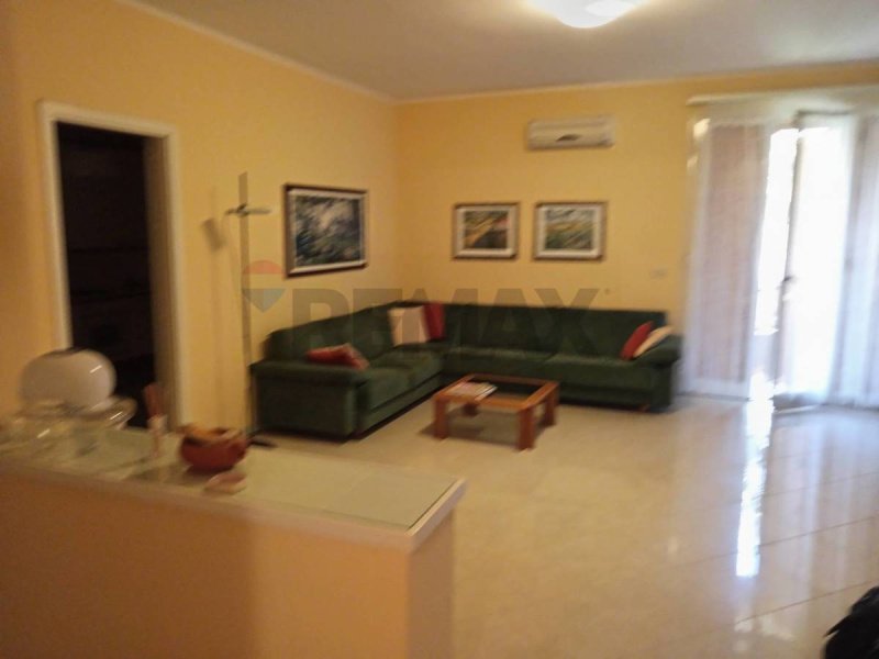 Apartamento em Avola
