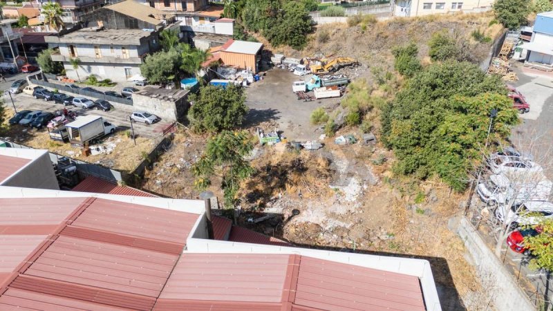 Terreno edificabile a Aci Sant'Antonio