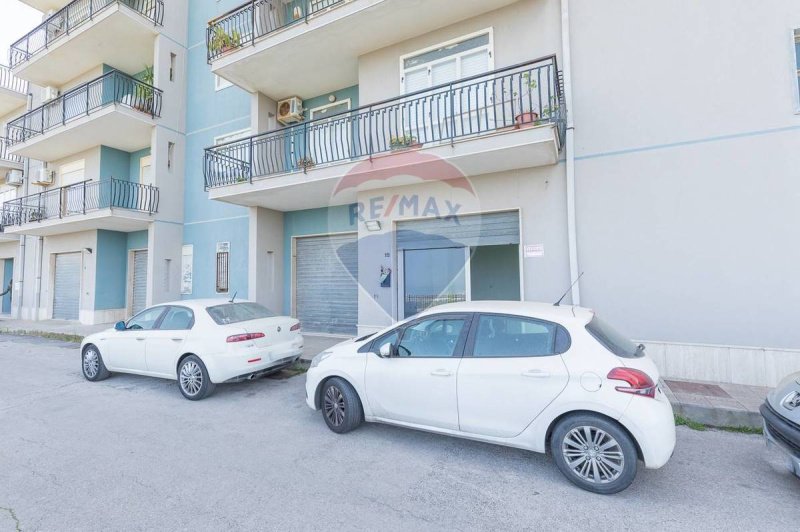 Inmueble comercial en Melilli