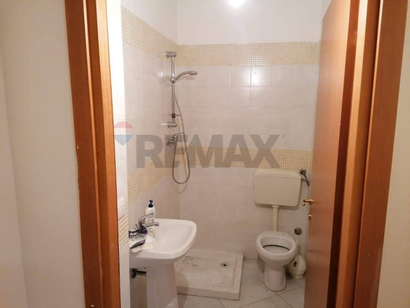 Коммерческая недвижимость в Сант'Агата-ли-Баттиати