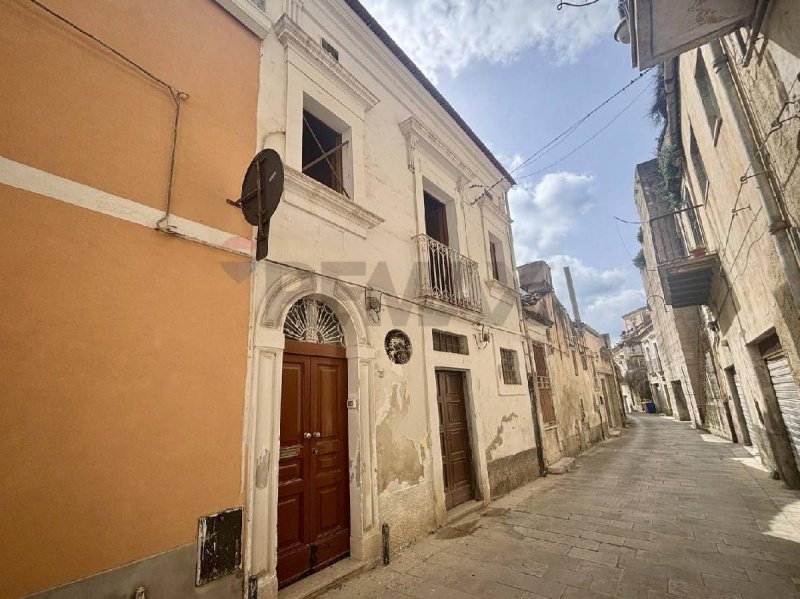 Detached house in Modica