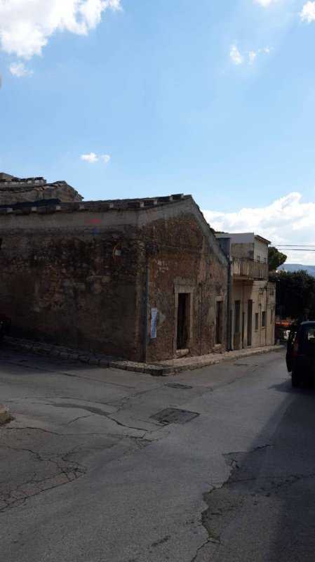 Detached house in Vittoria