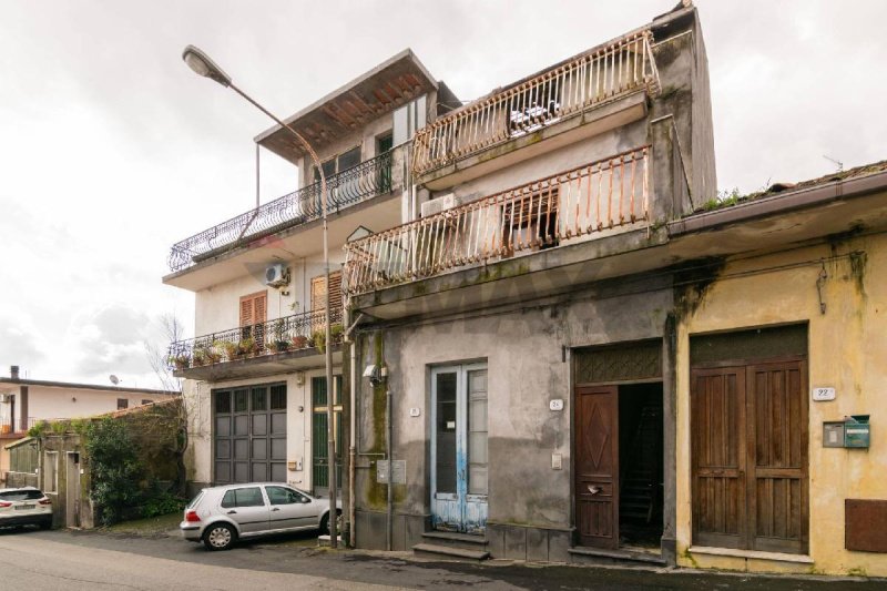 Detached house in Zafferana Etnea