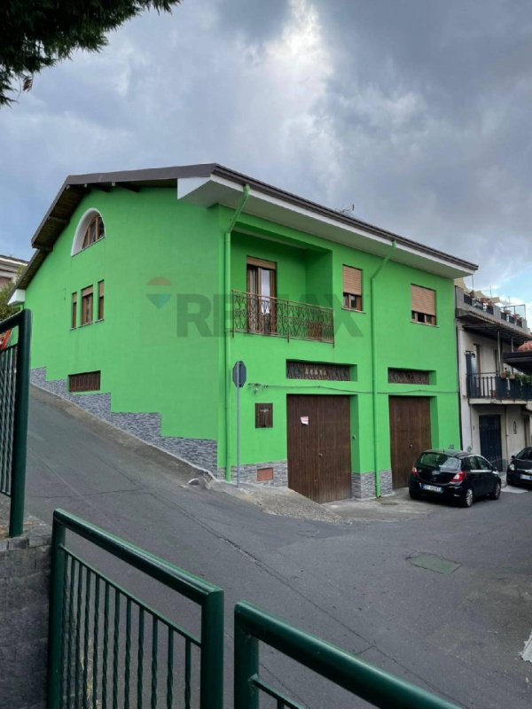 Villa in Maletto