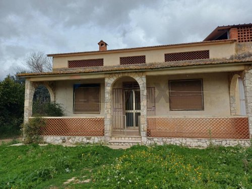 Villa en Chiaramonte Gulfi