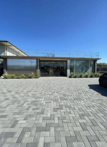 Kommersiell byggnad i Belpasso