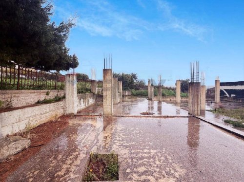 Сельскохозяйственный участок в Вальдериче