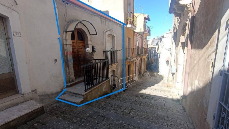 Detached house in Chiaramonte Gulfi