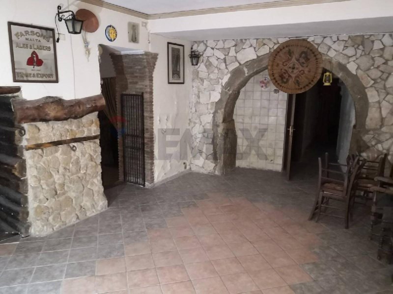 Gewerbeimmobilie in Caltagirone