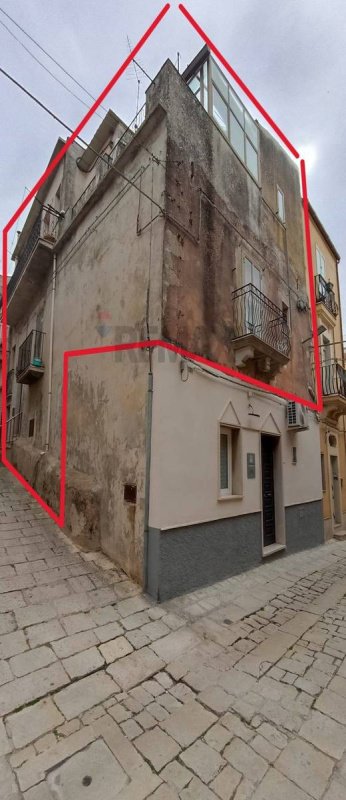 Maison individuelle à Chiaramonte Gulfi