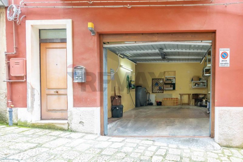 Casa indipendente a Ragusa