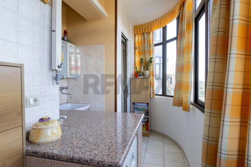 阿奇雷亚莱公寓