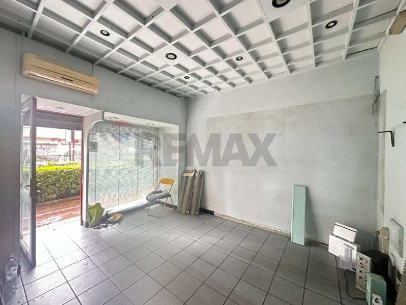 Local commercial à Palerme