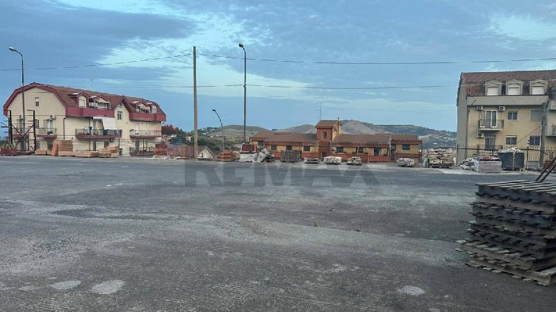 Building plot in Enna