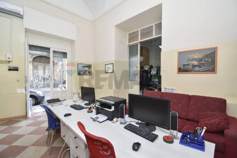 Zakelijk onroerend goed in Catanië