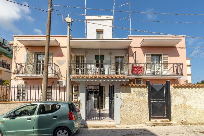 Apartamento em Siracusa