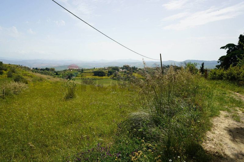 Landwirtschaftliche Fläche in Enna