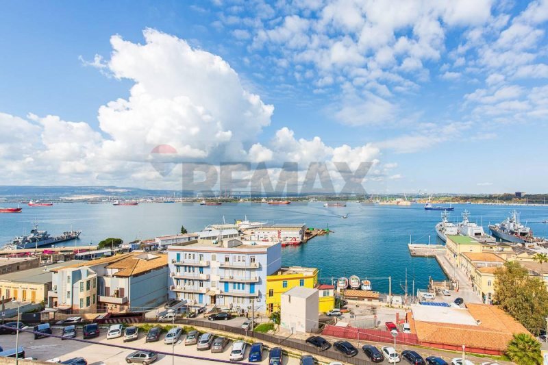 Appartamento a Augusta