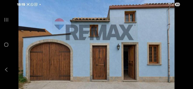 Особняк в Испика