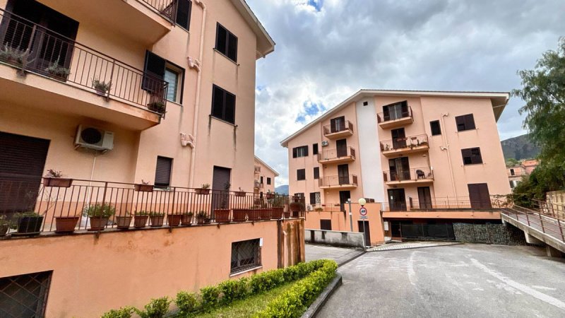 Apartamento em Monreale