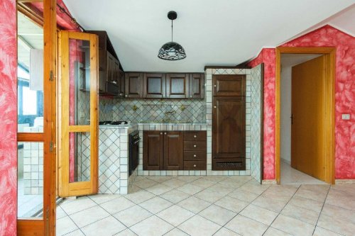 Zolderkamer in Aci Catena